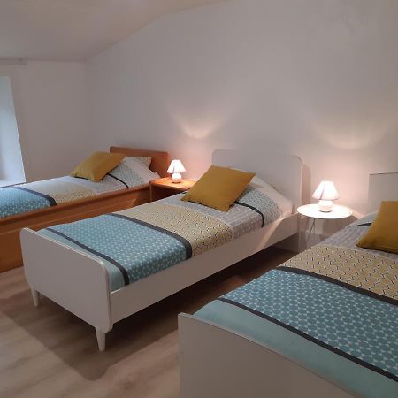 Gite La Bessonniere Villa Saint-Michel-Mont-Mercure Buitenkant foto