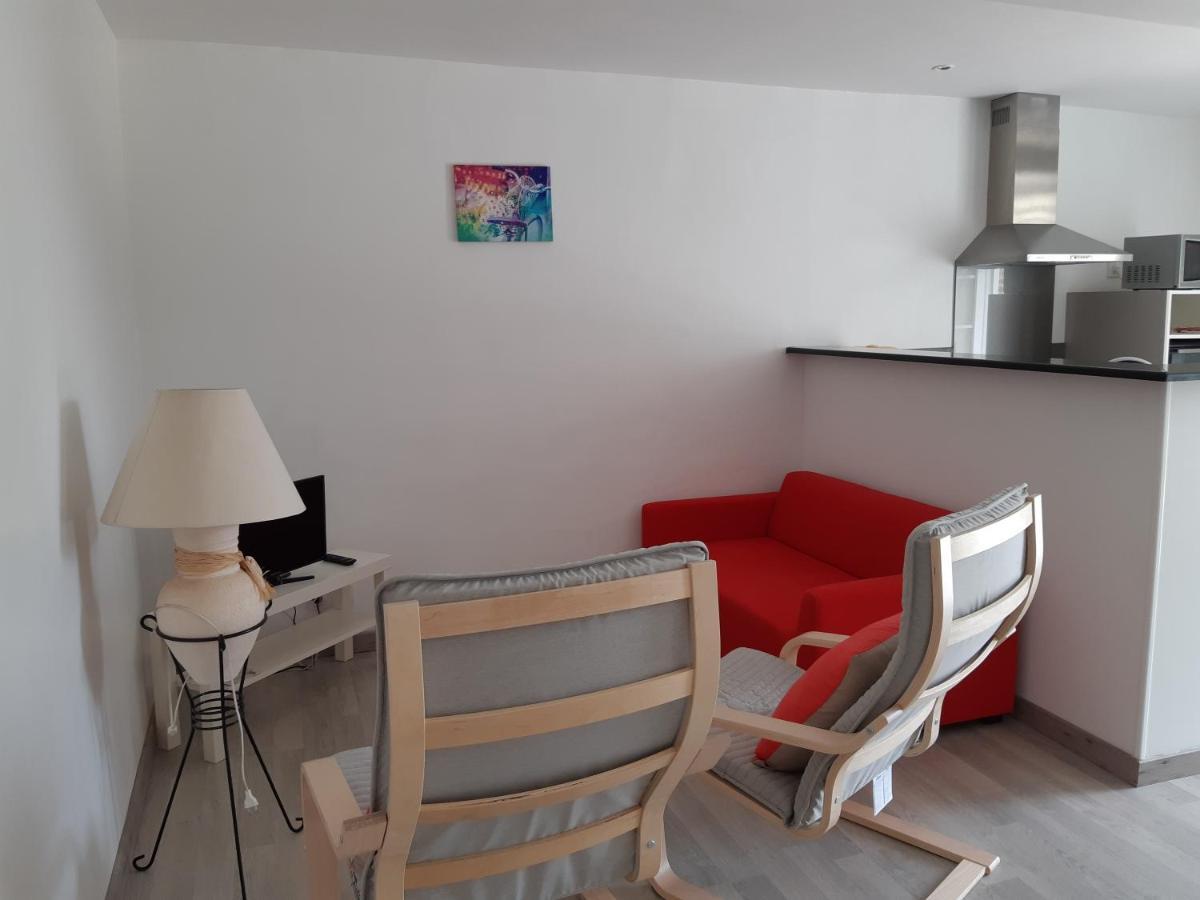 Gite La Bessonniere Villa Saint-Michel-Mont-Mercure Buitenkant foto